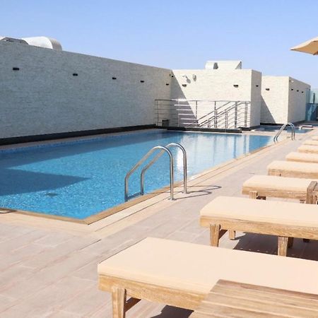 Al Riyadh Hotel Apartments Abu Dhabi Exterior photo